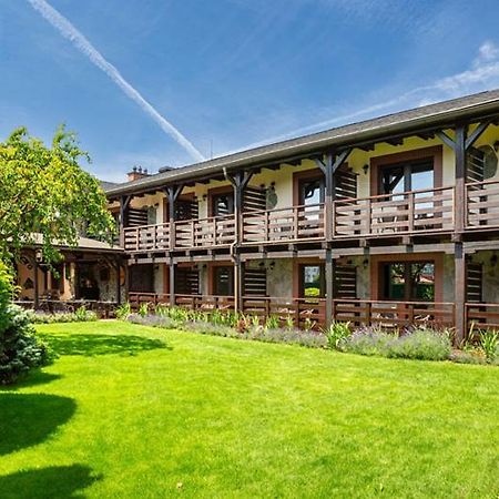 Hotel El Greco Rožnov pod Radhoštěm Dış mekan fotoğraf
