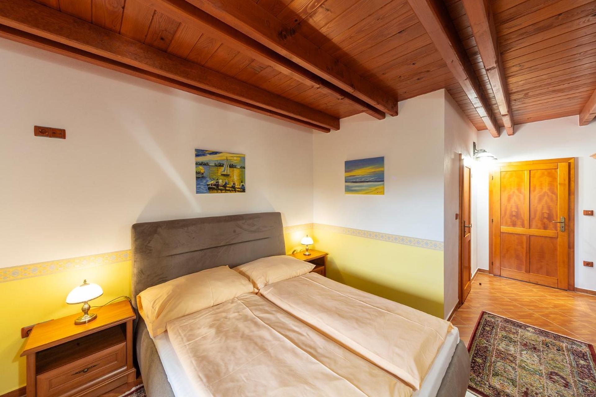 Hotel El Greco Rožnov pod Radhoštěm Dış mekan fotoğraf